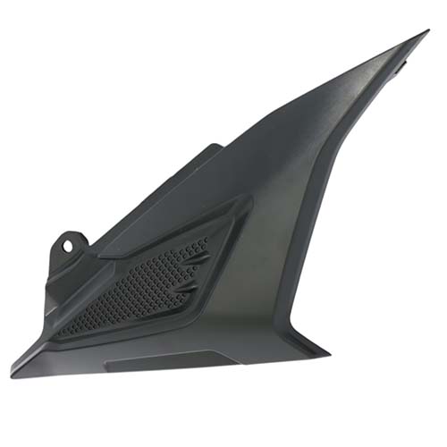 CACHA LATERAL SUPERIOR BAJAJ ROUSER N160/N250 NEGRO LADO DERECHO MTC